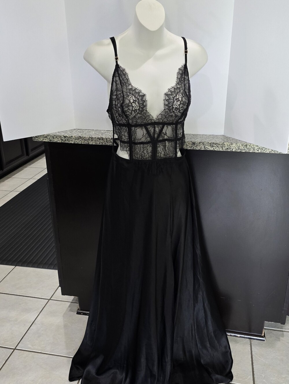 Victoria's Secret Night Gown  sz L